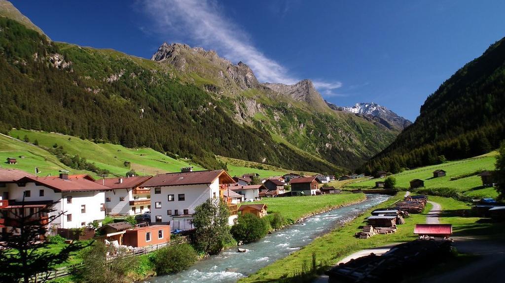S' Ludwign Haus Apartment Sankt Leonhard im Pitztal Exterior foto